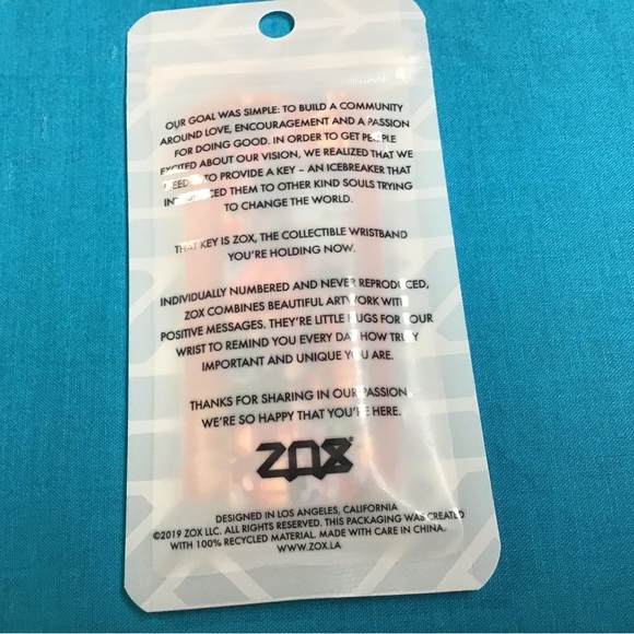 Zox Holiday Wrisband “I Believe” OSFM - Picture 3 of 3